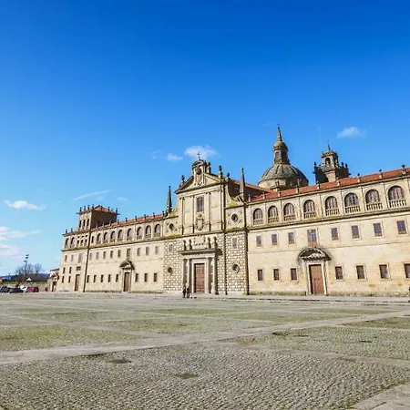 Casa Do Peso Ferienhaus Monforte De Lemos